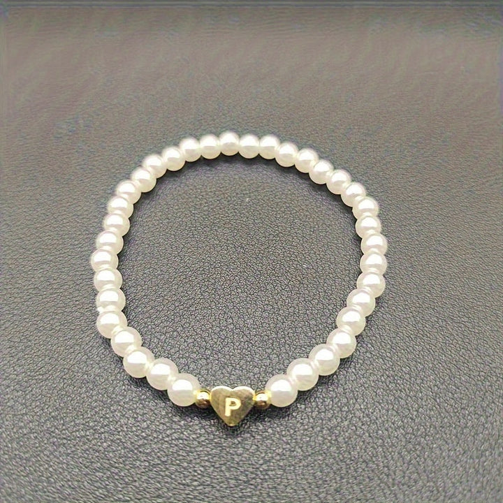Bracelet Élégant avec Initiale en Forme de Cœur (A–Z)