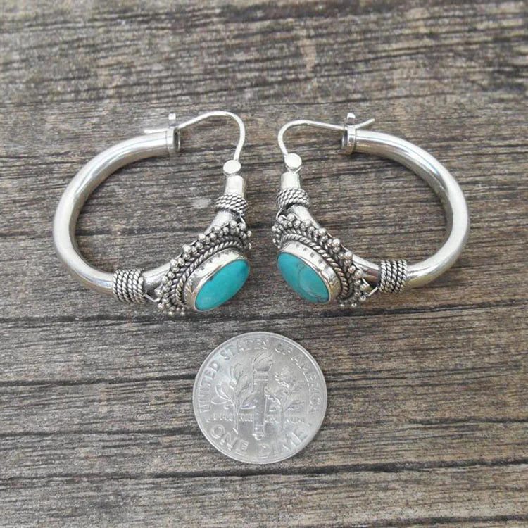 Élégantes boucles d'oreilles en argent sterling ornées de turquoise