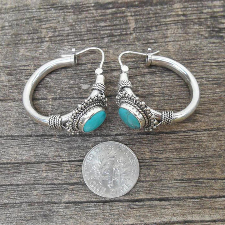 Élégantes boucles d'oreilles en argent sterling ornées de turquoise
