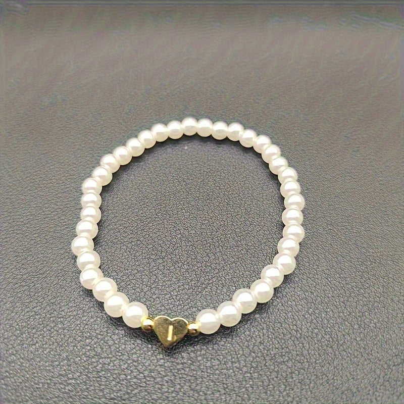 Bracelet Élégant avec Initiale en Forme de Cœur (A–Z)