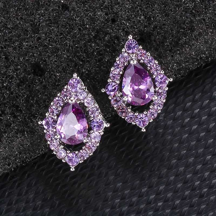 Ensemble collier et boucles d'oreilles en améthyste