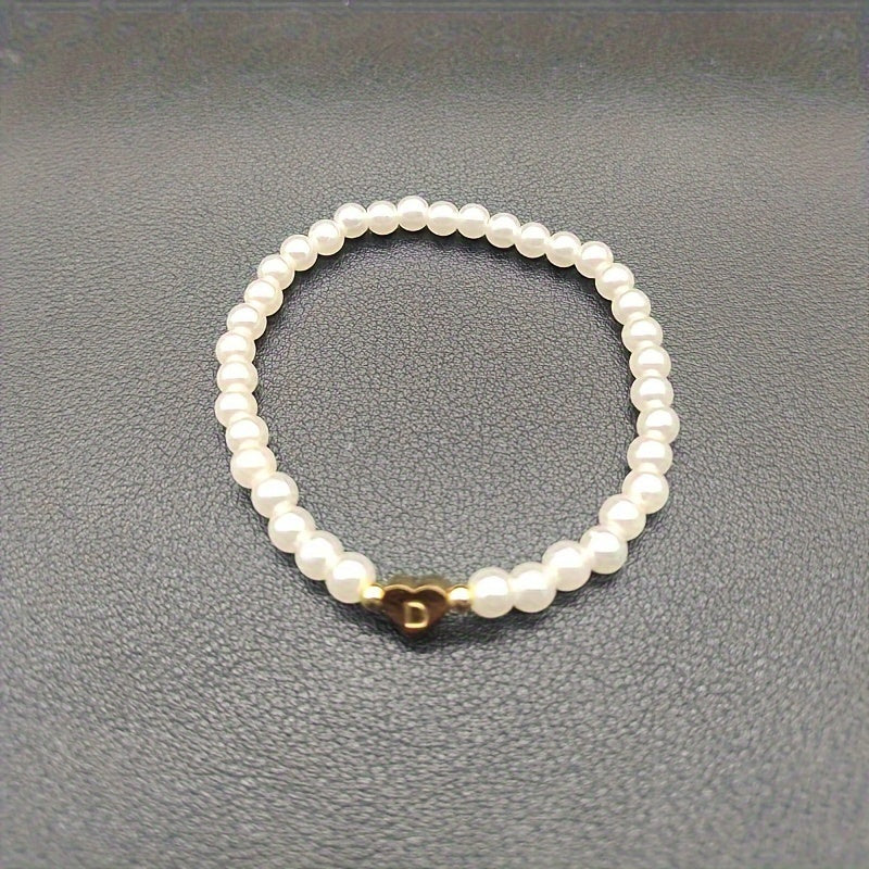 Bracelet Élégant avec Initiale en Forme de Cœur (A–Z)