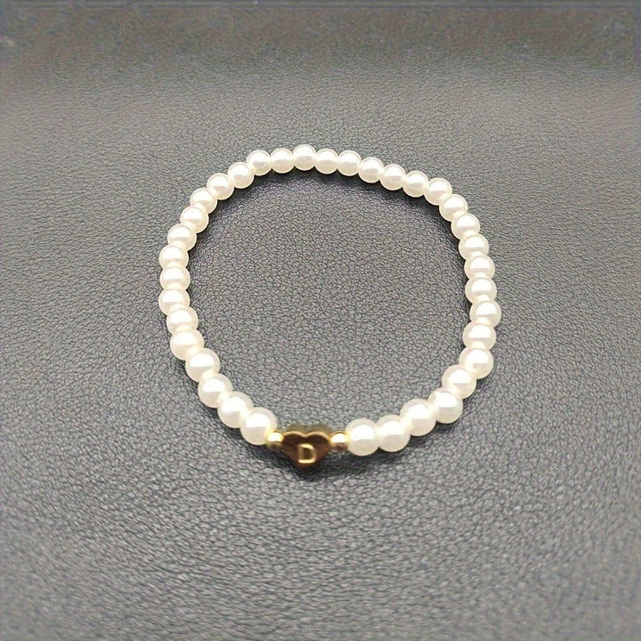 Bracelet Élégant avec Initiale en Forme de Cœur (A–Z)
