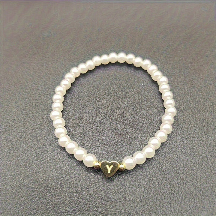 Bracelet Élégant avec Initiale en Forme de Cœur (A–Z)