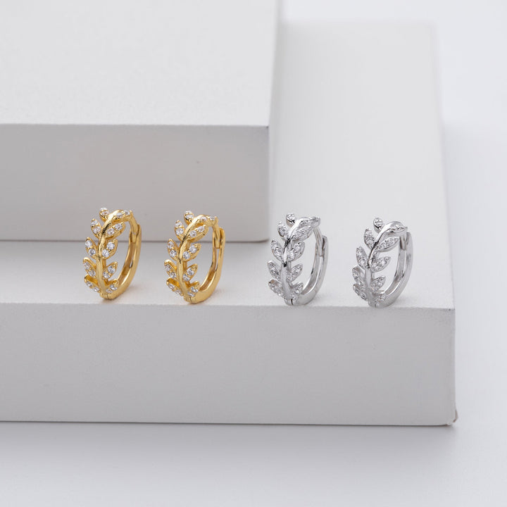 Boucles d'oreilles en argent en design de feuille