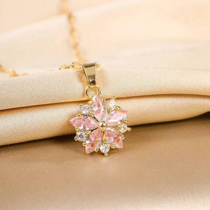 Collier Romantique Sakura en Acier Inoxydable