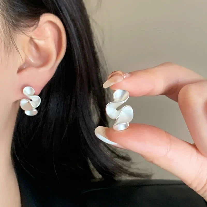 Boucles d'oreilles florales en argent et or 18K