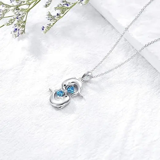 Collier en Argent avec Deux Dauphins et Pierre Cristal Bleue