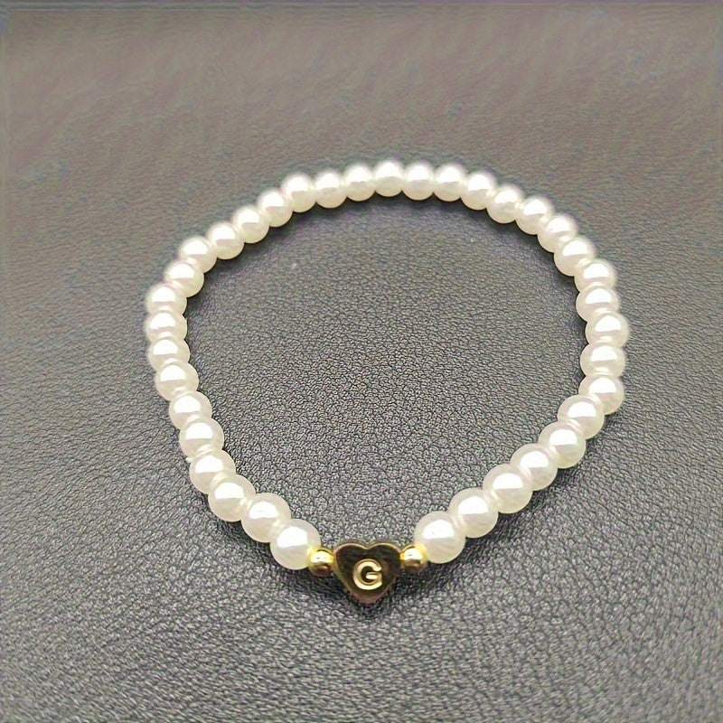 Bracelet Élégant avec Initiale en Forme de Cœur (A–Z)